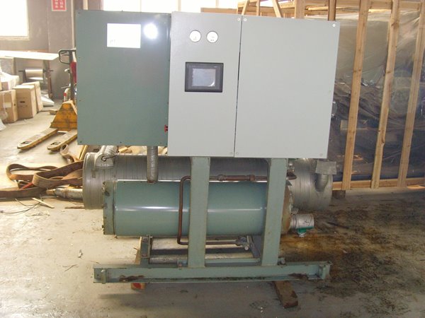 萨嘎酒店中央空调不停机清洗方法介绍